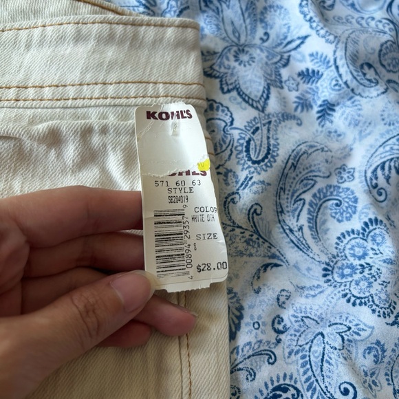 NWT white cotton bermuda shorts, size 8 - Picture 4 of 4